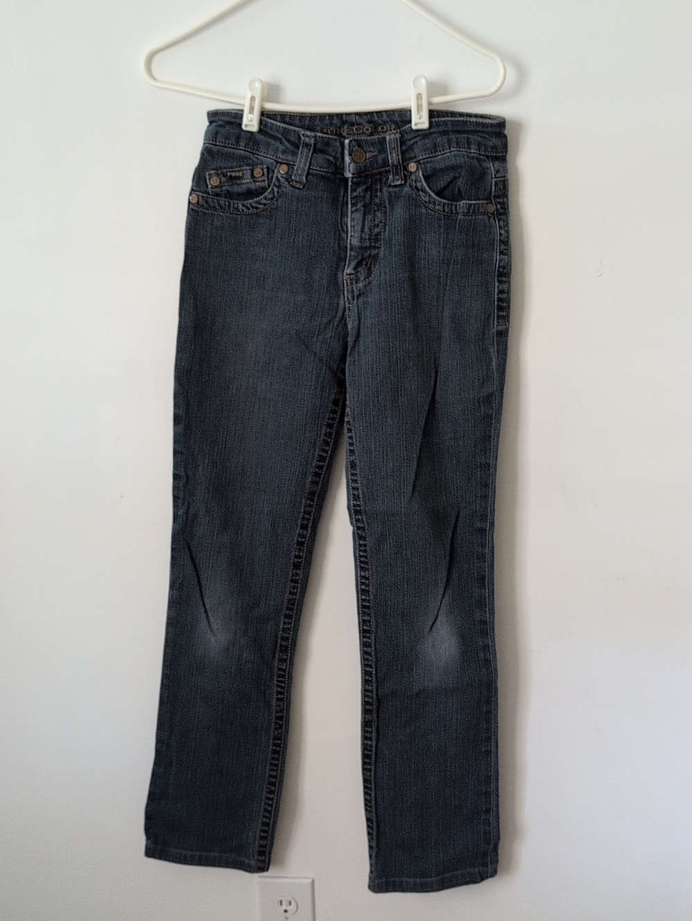 Women’s Straight Leg Jeans — Dark Indigo Wash